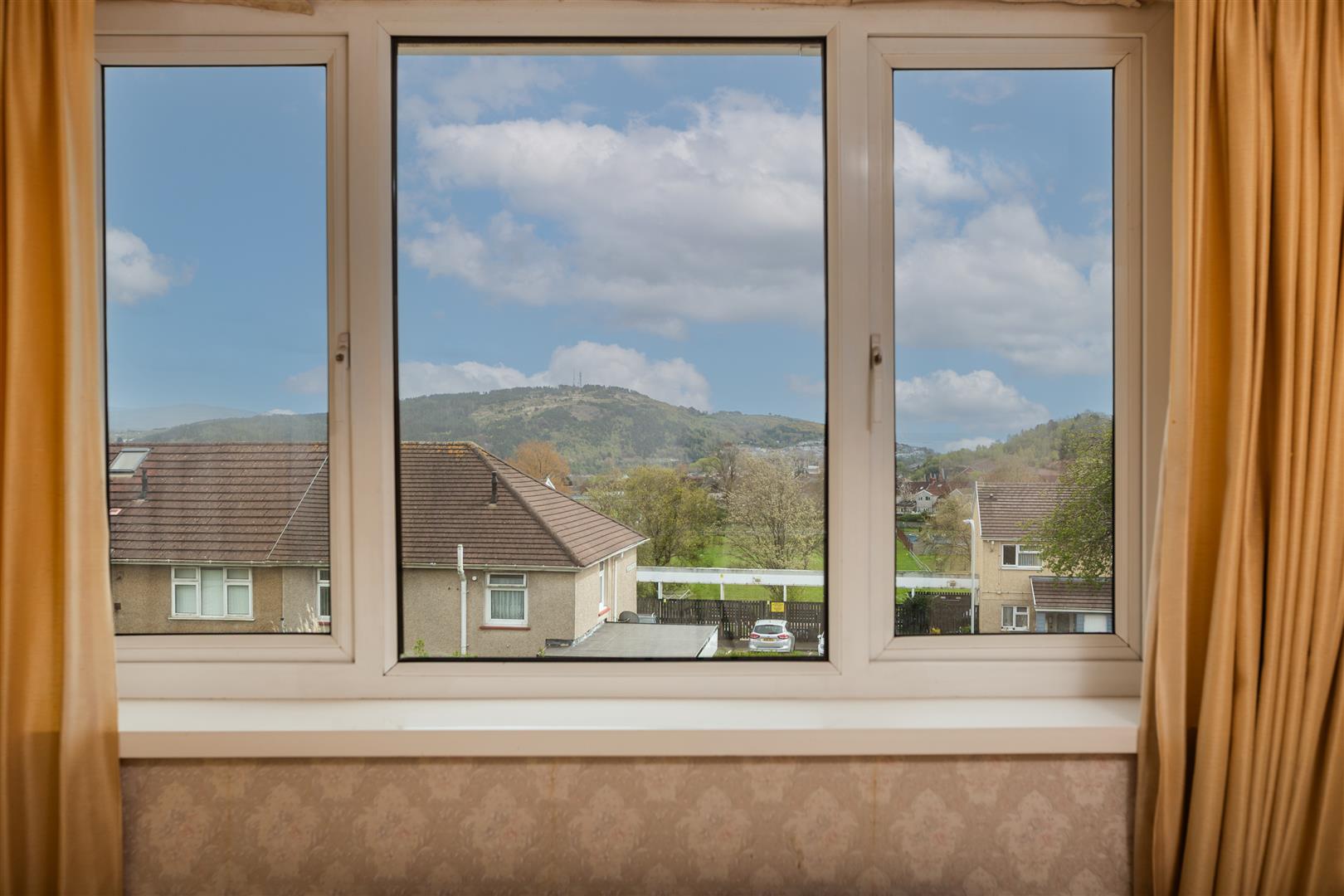 Torrington Road, Gendros, Swansea, SA5 8DU